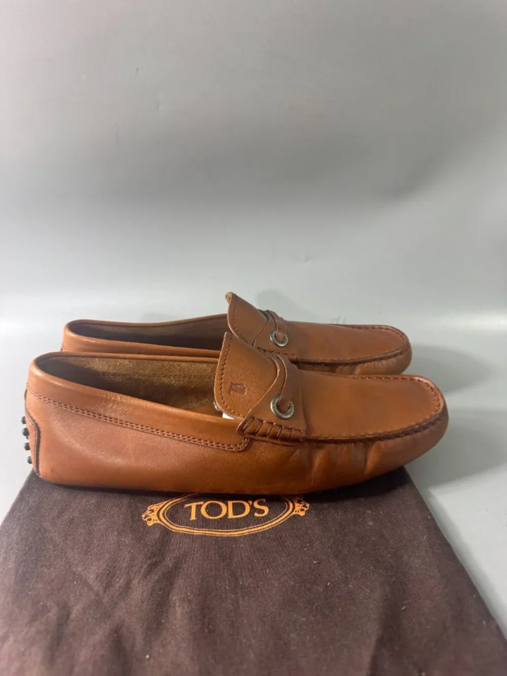 Authentic Tod's Gommino Leather Loafers - Caramel Brown, Size 8/US 9.5